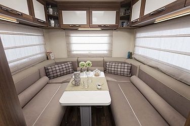 Auto-Roller 747 (2-5 berth motorhome) MANUAL